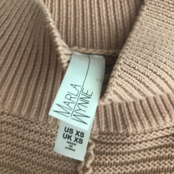 Bell sleeve mock neck sweater - Picture 2 of 2